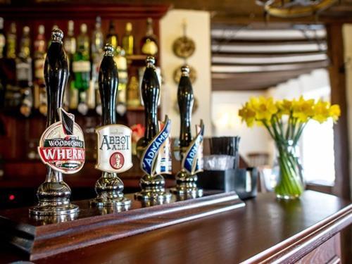 The White Horse Inn Eye  المظهر الخارجي الصورة