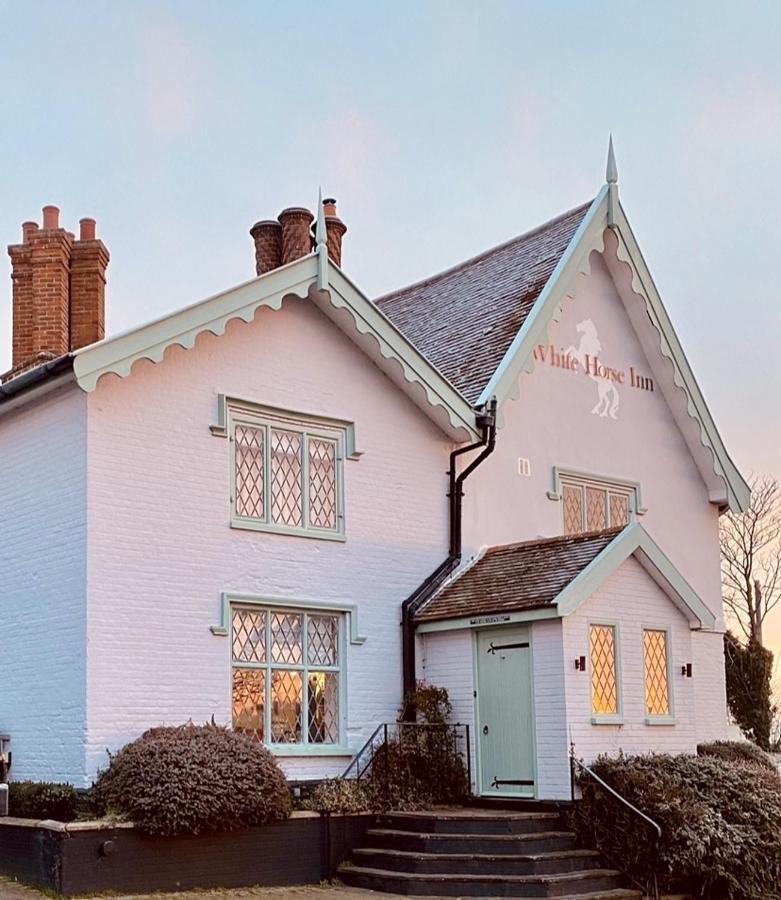 The White Horse Inn Eye  المظهر الخارجي الصورة